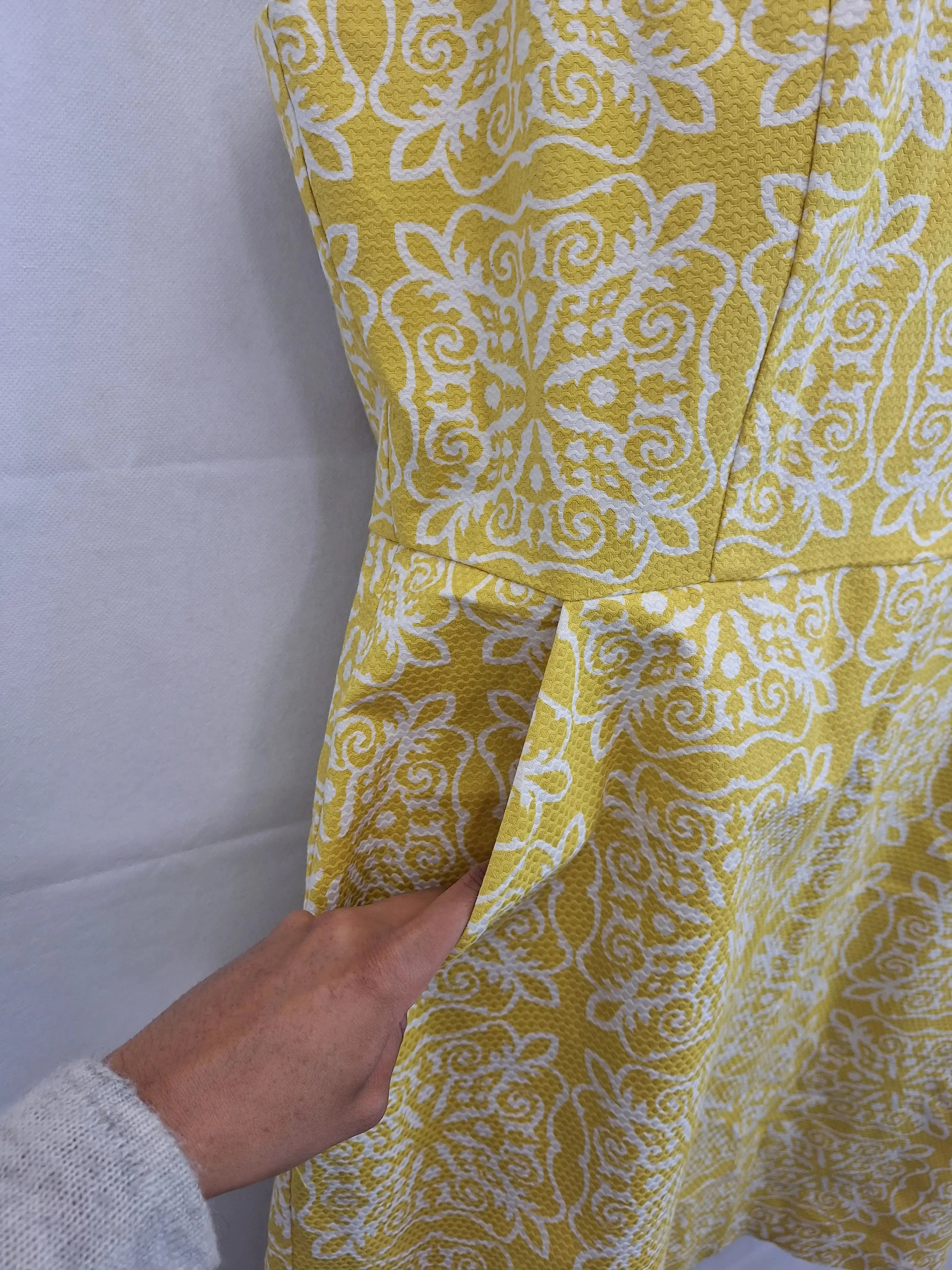 Boden Mimosa Structured Sheath Midi Dress Size 22