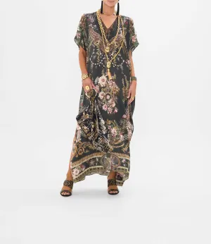 CAMILLA | DYNASTY DAZE SLIM FIT KAFTAN WITH LACE AND EMBROIDERY