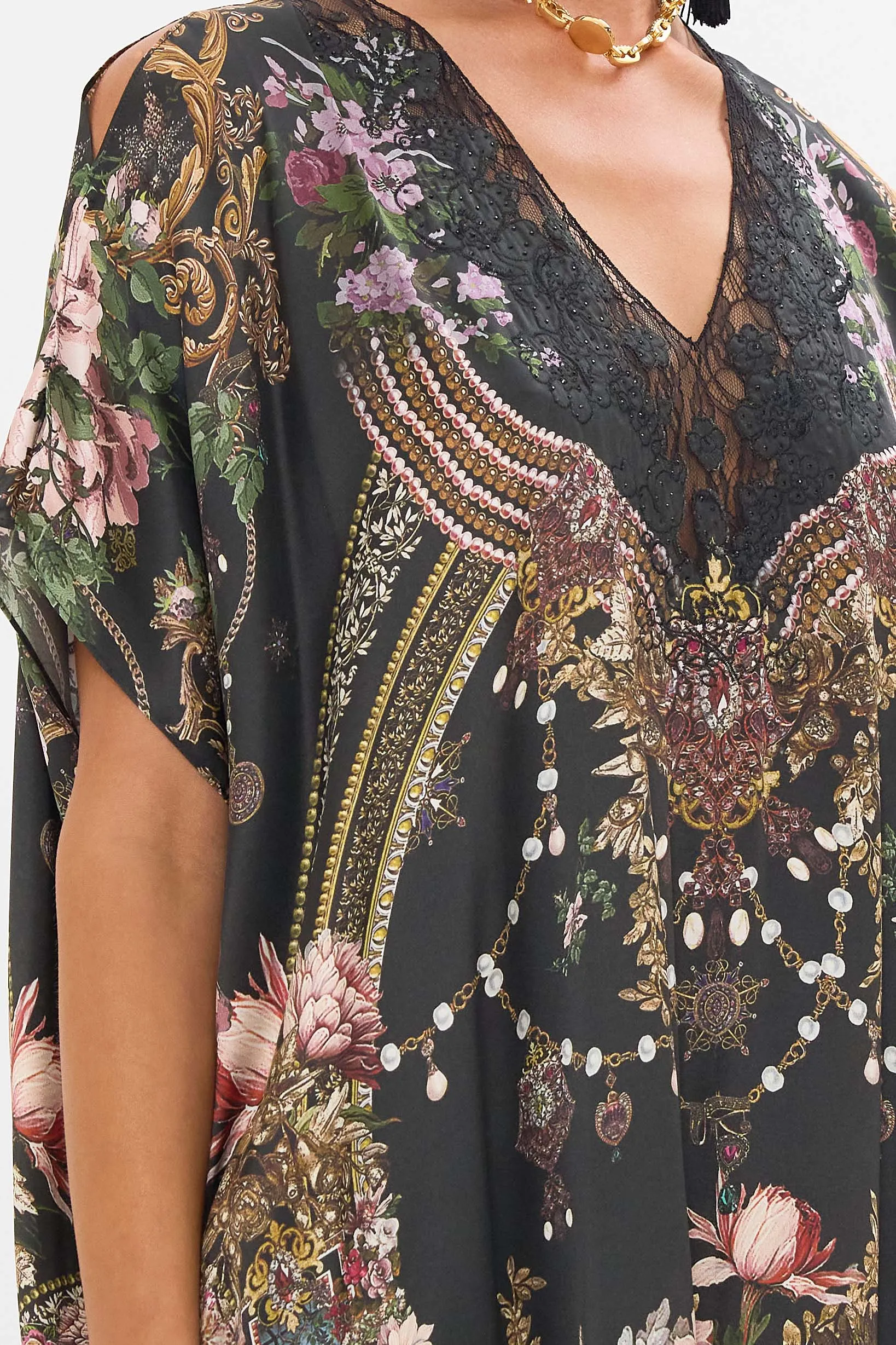 CAMILLA | DYNASTY DAZE SLIM FIT KAFTAN WITH LACE AND EMBROIDERY