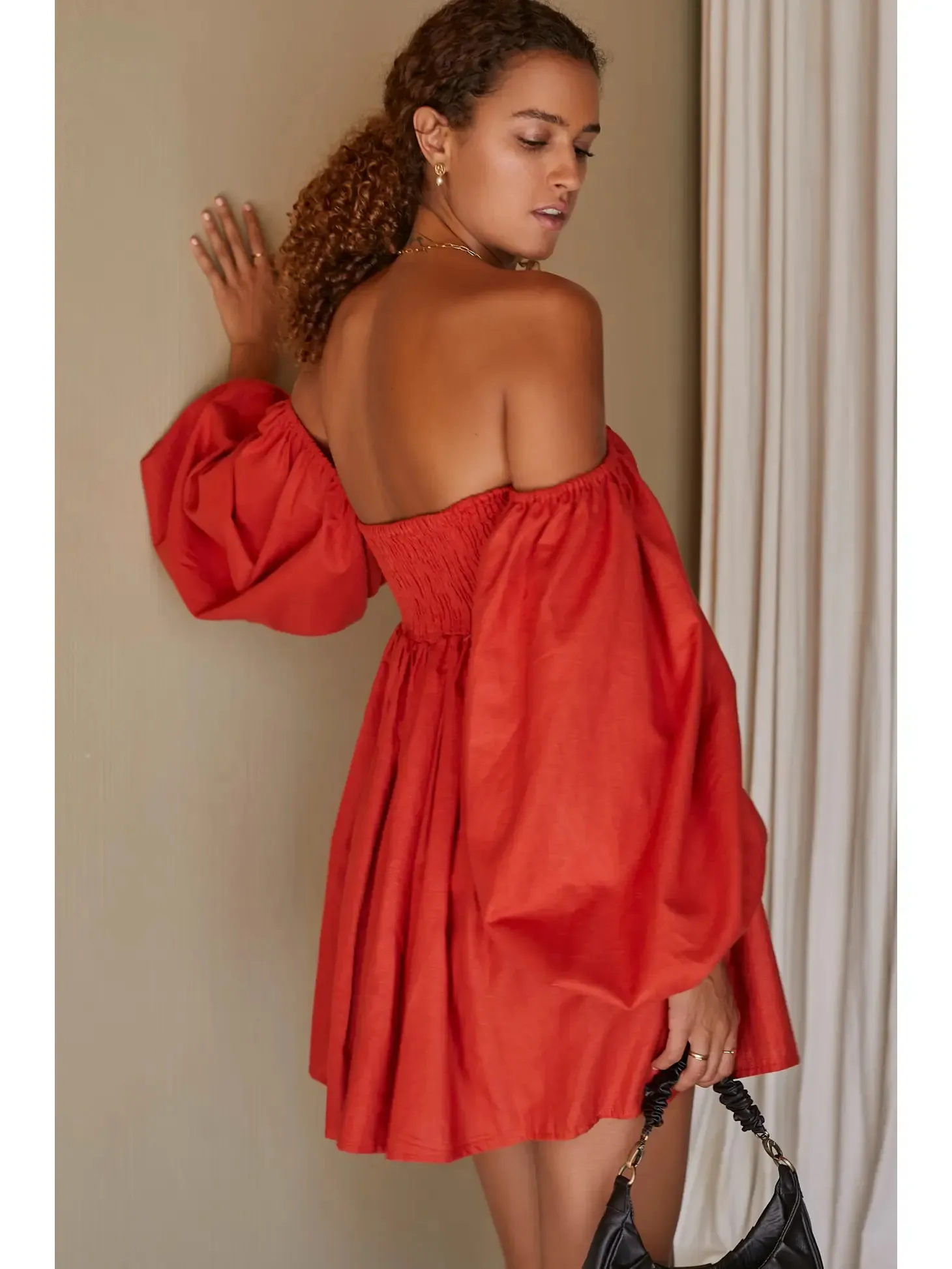 Chloie Empire Waist Linen Mini Dress | Cranberry Red