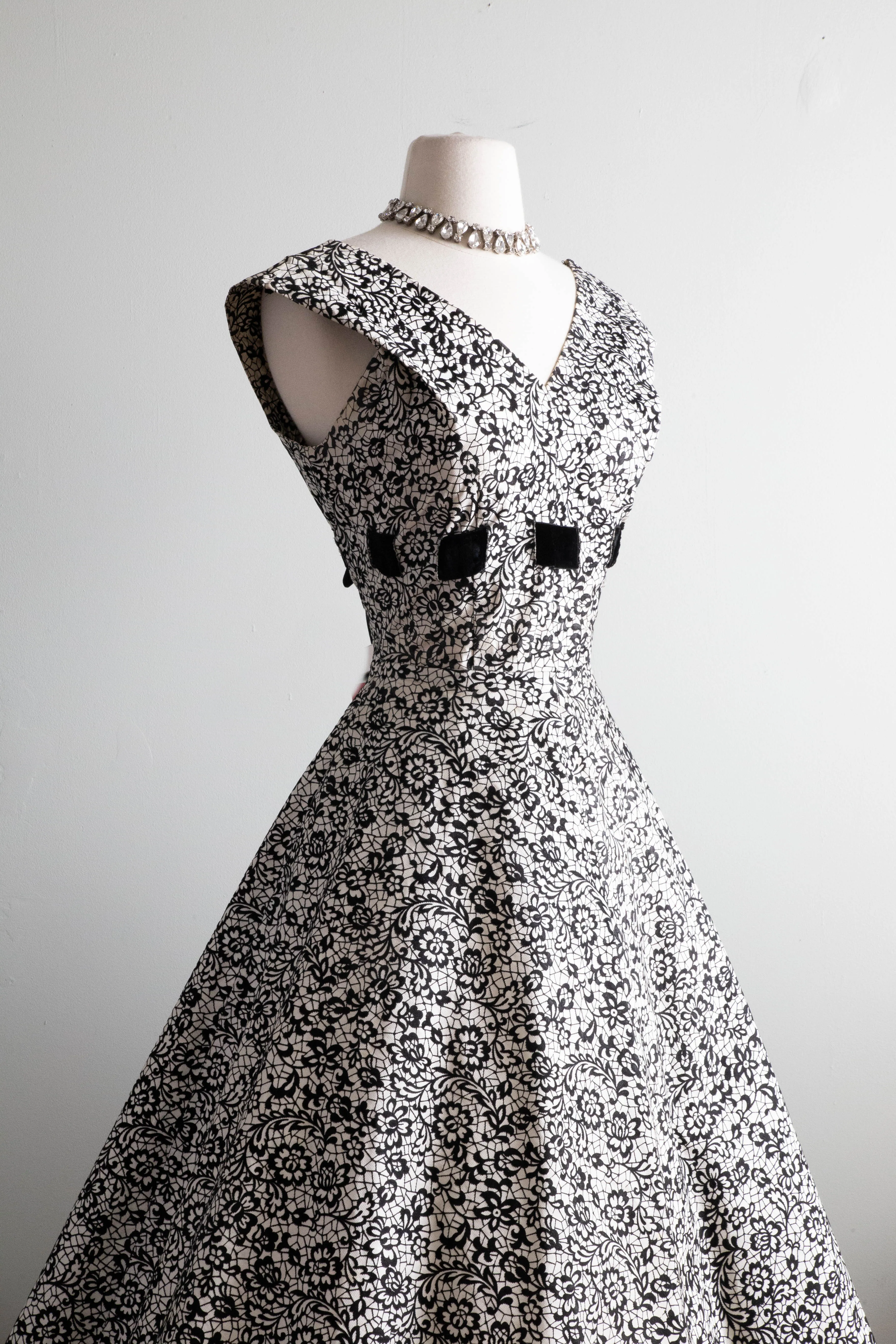 Classic 1950's Black & White Lilli Diamond Party Dress / Small