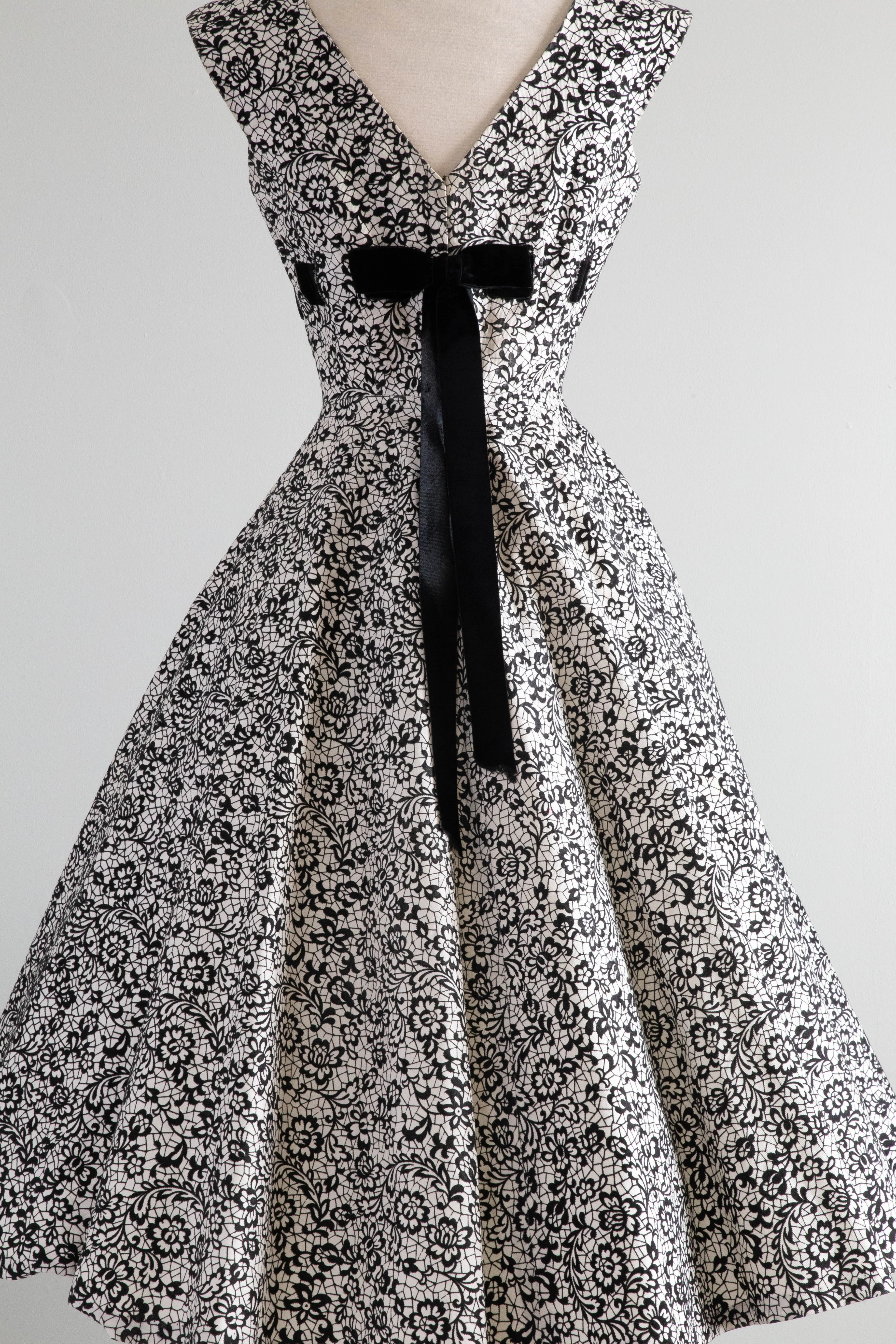 Classic 1950's Black & White Lilli Diamond Party Dress / Small