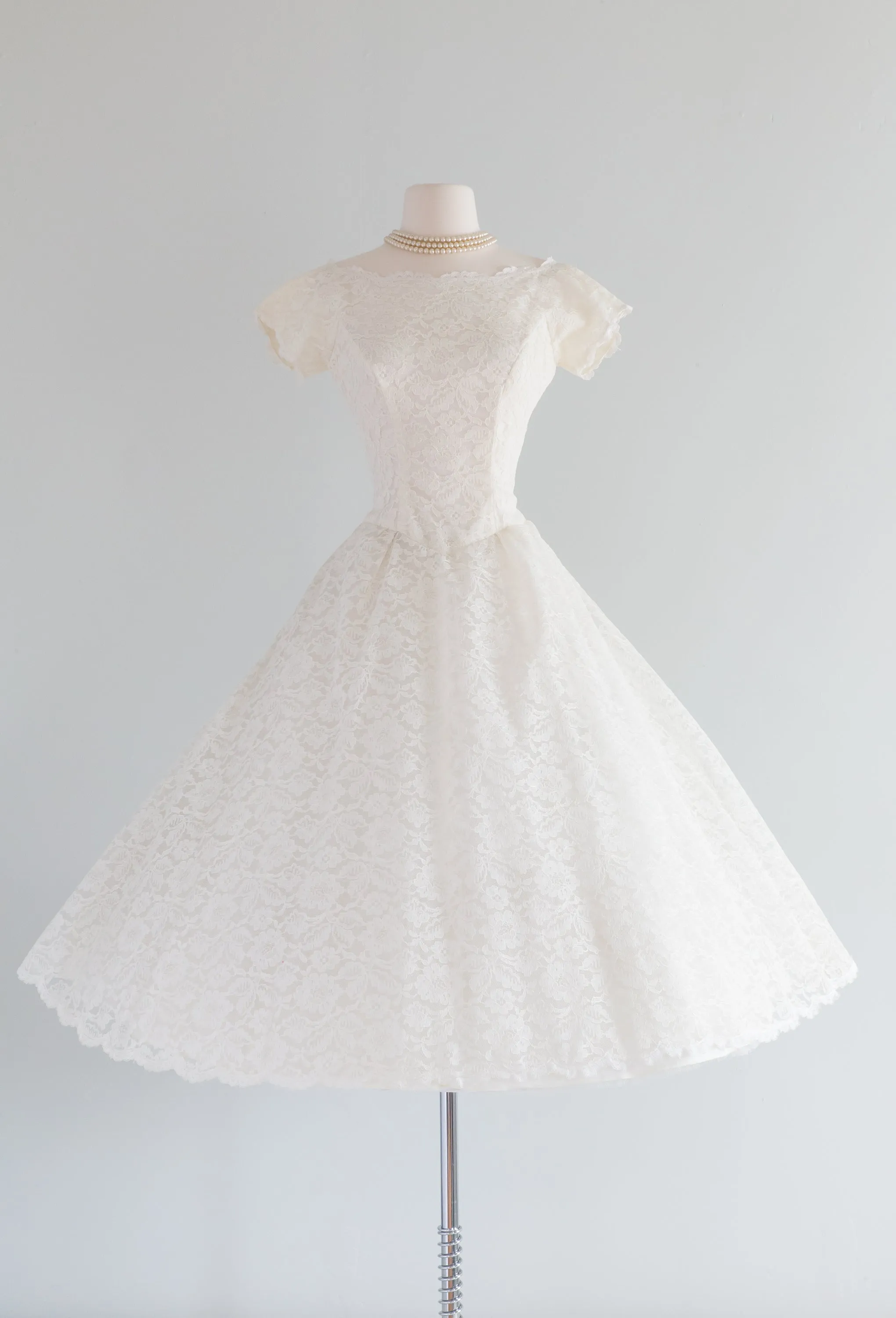 Classic 1950's Tea Length Lace Wedding Dress By Lorie Deb / Waist 26"