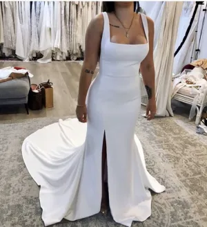 Elegant Mermaid Square Neck Satin Wedding Dresses with Slit      fg6617