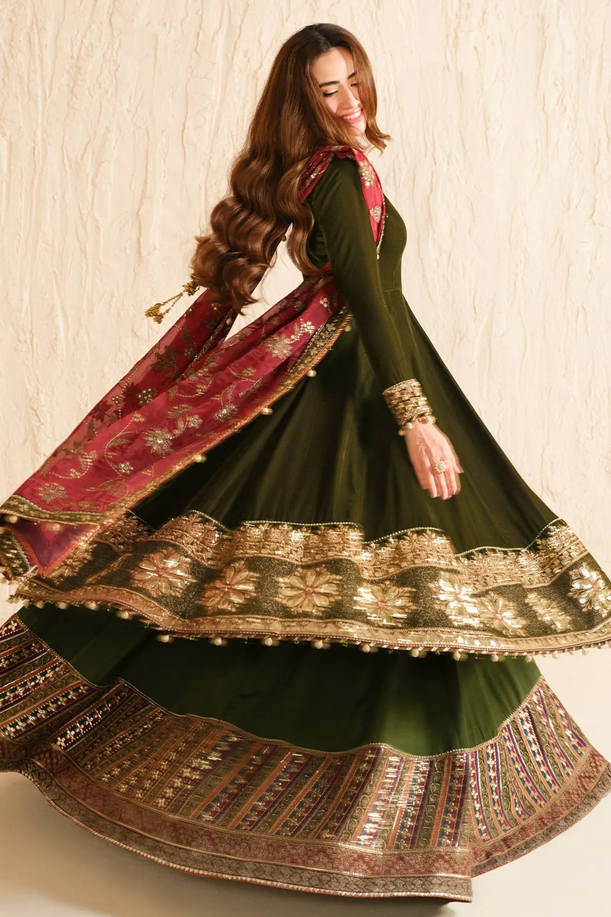 Jazmin The Velvet Edit Embroidered Formals – VF-2036