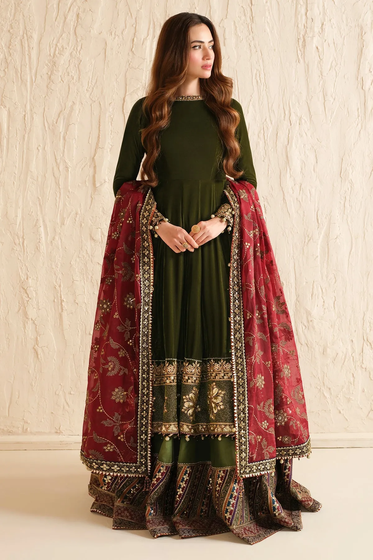 Jazmin The Velvet Edit Embroidered Formals – VF-2036