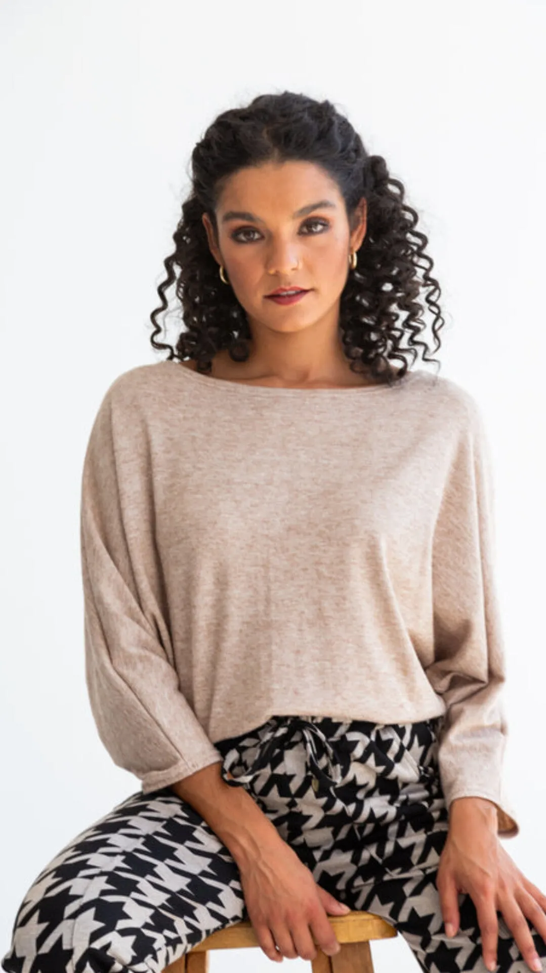 Kinda pants- houndstooth print