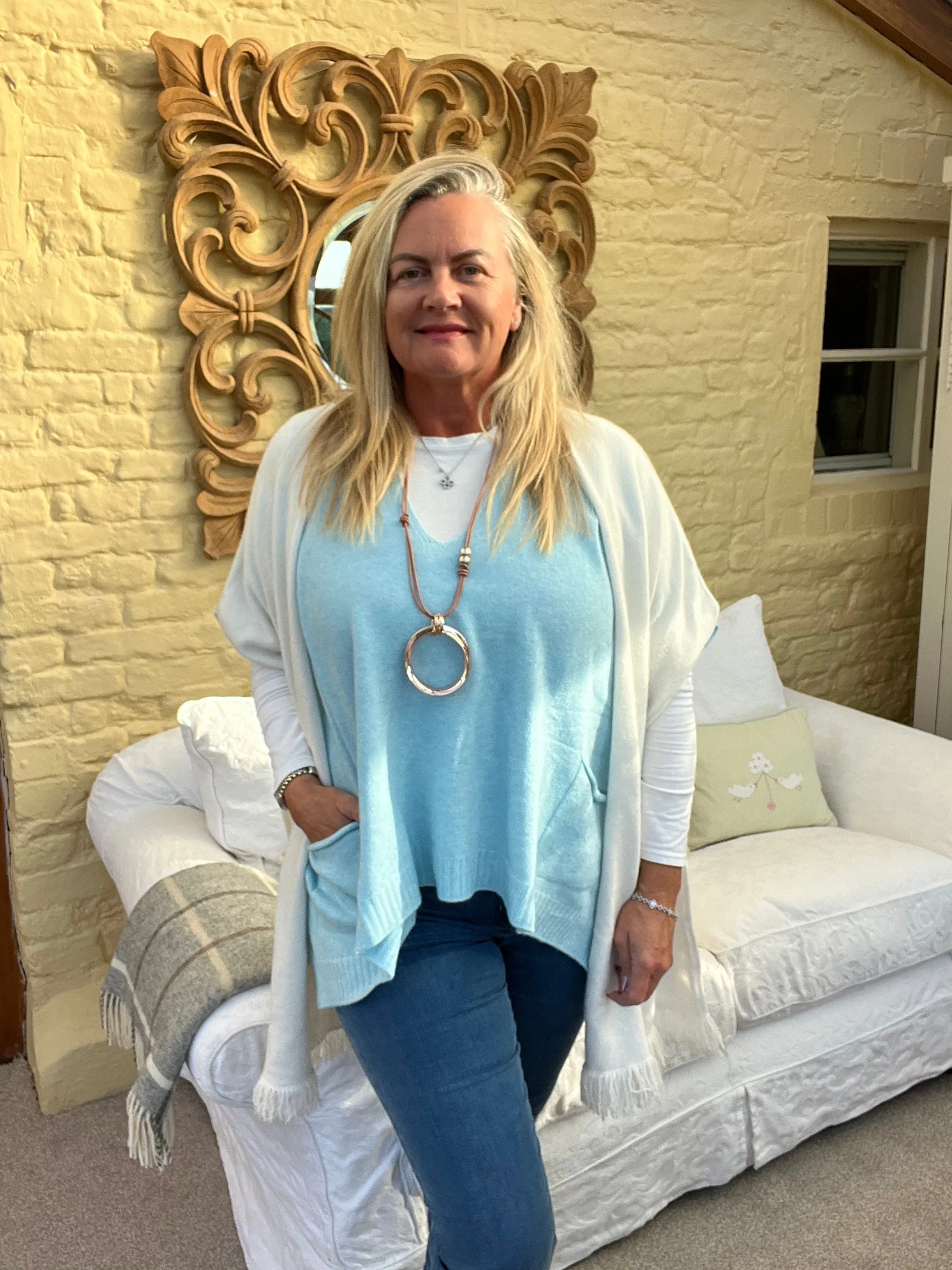Milan V-Neck Batwing Short Sleeves Jumper Aqua