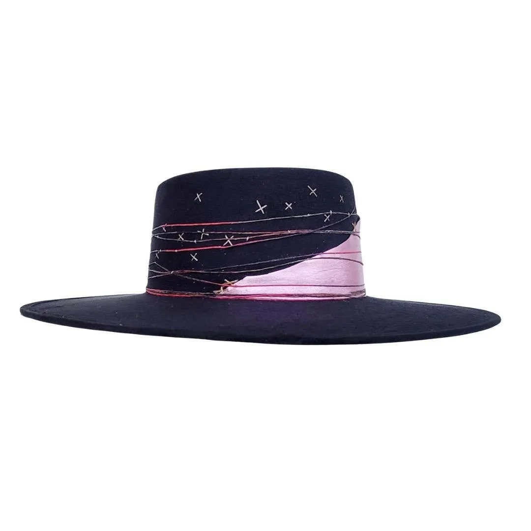 PETRA SAVAGE - ATHENA Women's Telescope Crown Black Hat
