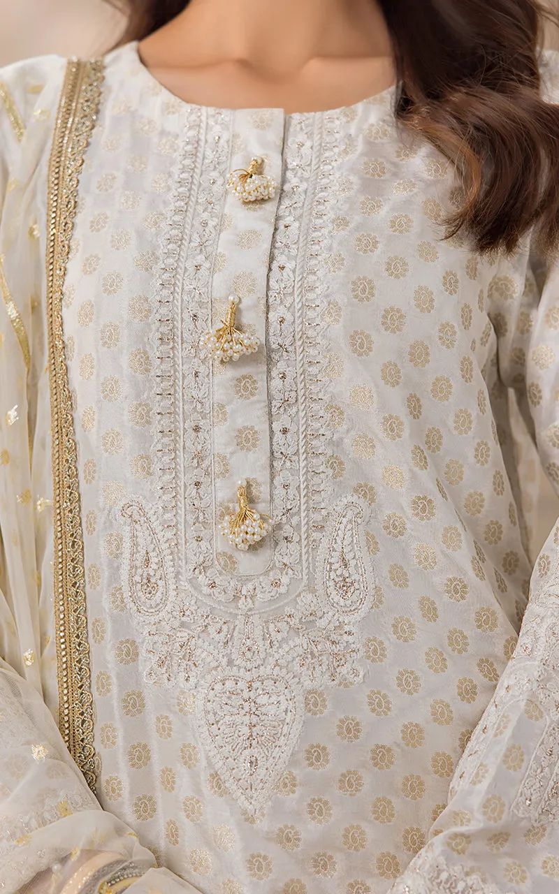 READY TO WEAR 3PCSUIT