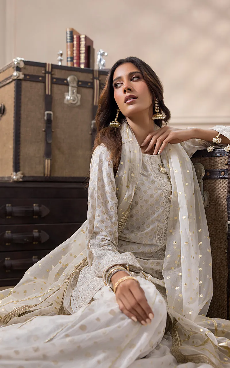 READY TO WEAR 3PCSUIT