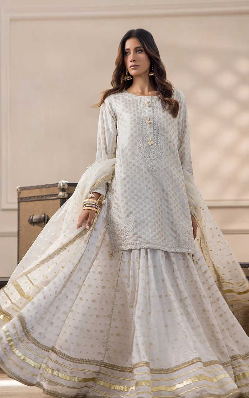 READY TO WEAR 3PCSUIT