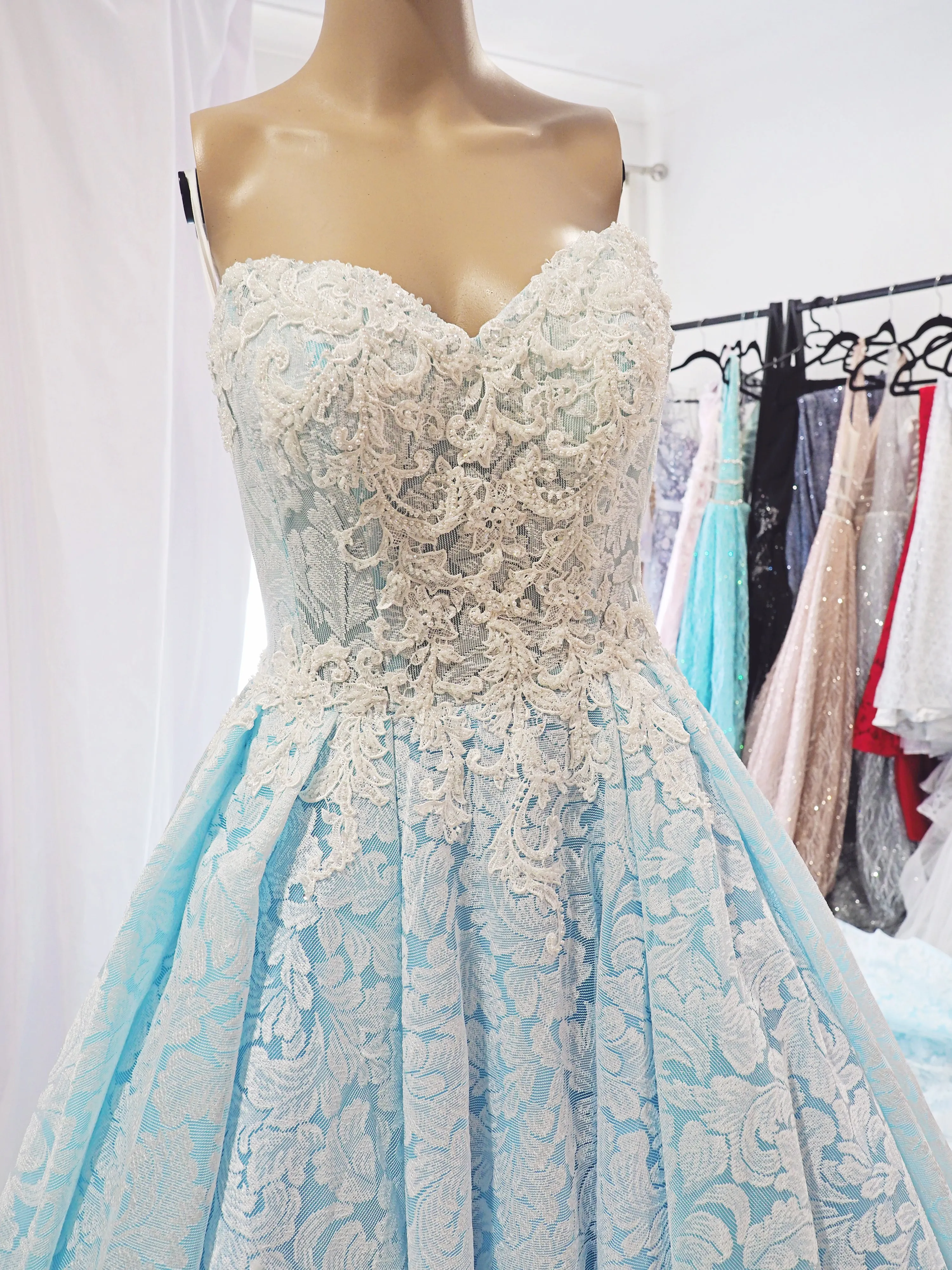 Royal ice queen blue wedding