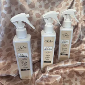 Tyler Candle Glam On Demand Diva 227g Fabric & Room Spray